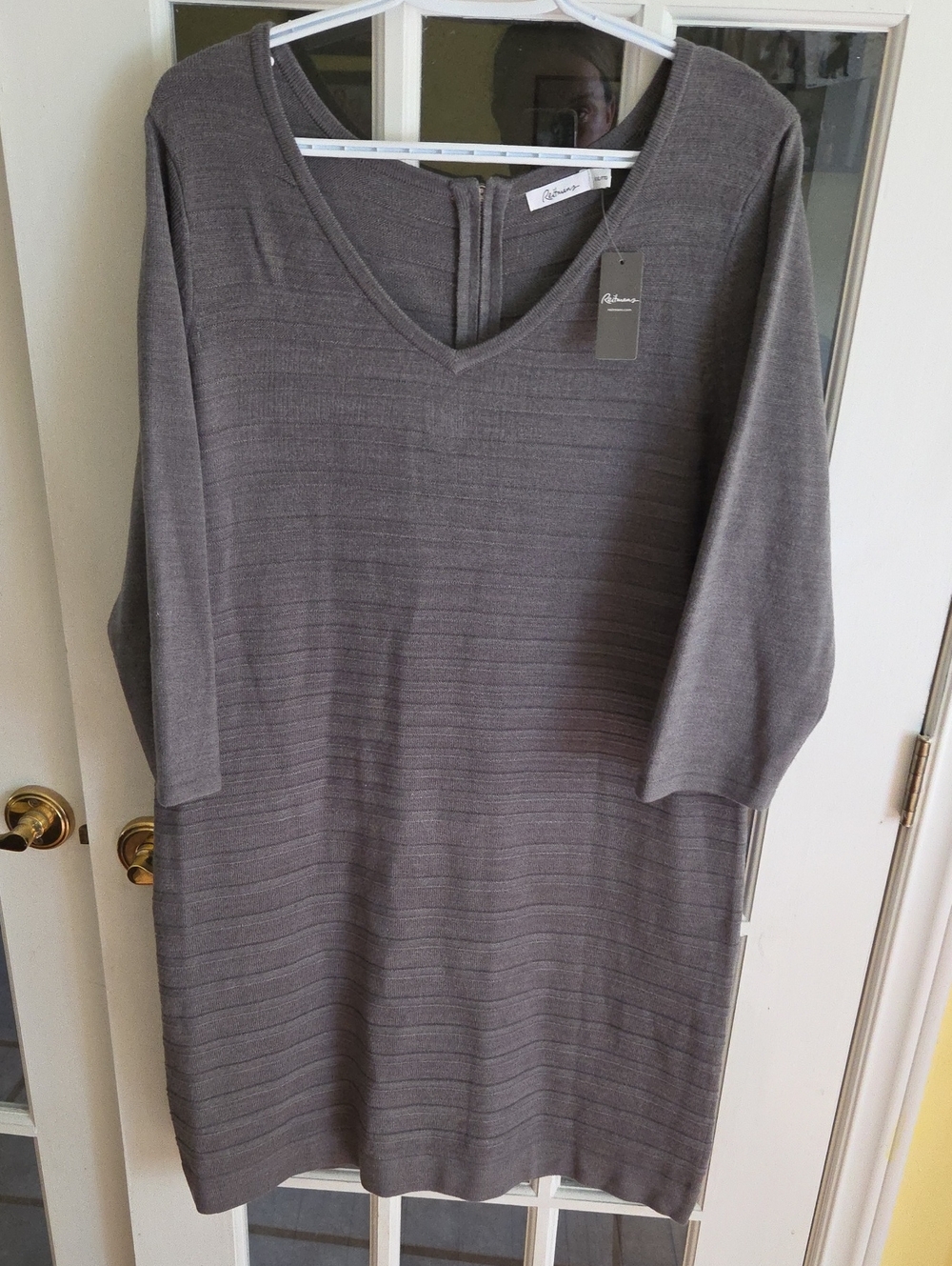 New Reitmans Gray V-Neck Midi Knit Dress